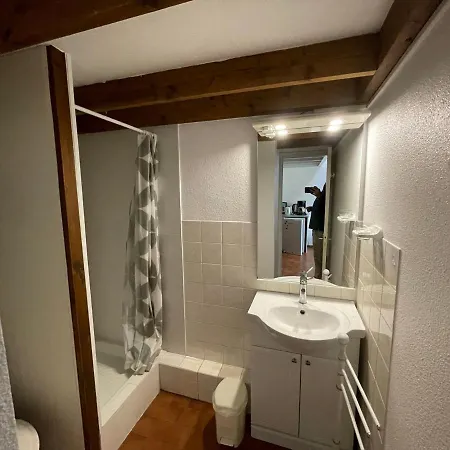 Apartment Charmante Maisonnette Proche Centre Et Plage, Terrasse, Parking Et A 1km Des Plages ! - Fr-1-550-41